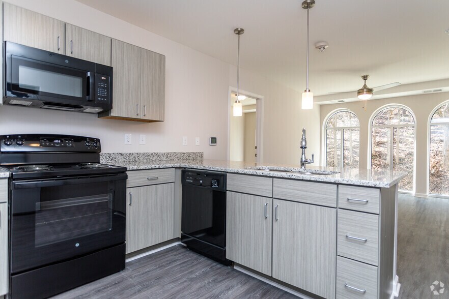 More Photos Of 144 Poplar Grove Rd, Boone Apartments For Lease