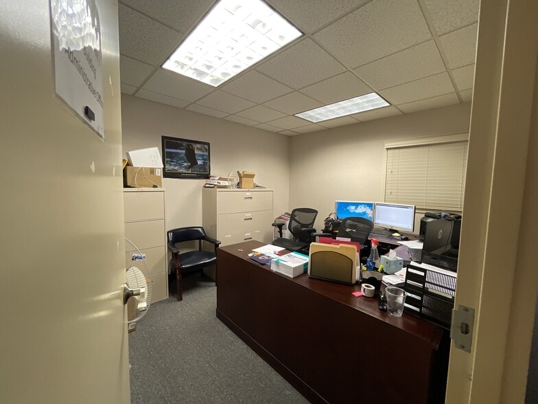 More Photos Of 1309-1315 Milstead Ave NE, Conyers Medical For Sale