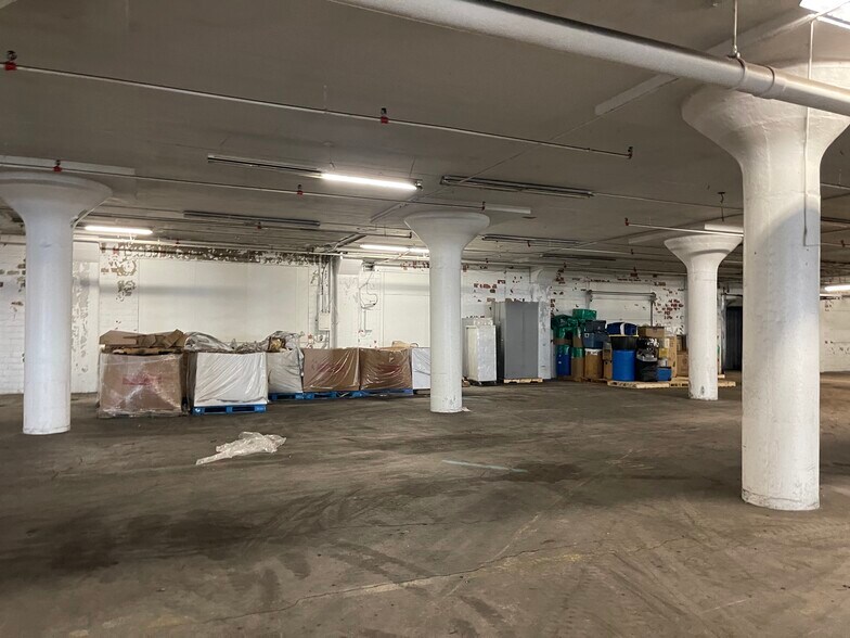 More Photos Of 658 Bailey Ave, Buffalo Manufacturing For Sale