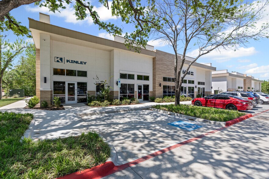 More Photos Of 1802 W Pleasant Ridge Rd, Arlington Unknown For Lease