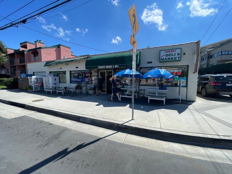 Primary Photo Of 3690 Newton St, Torrance General Retail For Sale