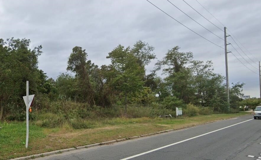 More Photos Of 1474 Sunrise Hwy, Bay Shore Land For Sale