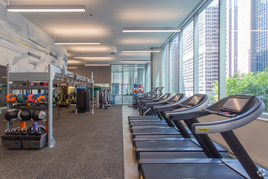 More Photos Of 151 N Franklin St, Chicago Office For Lease