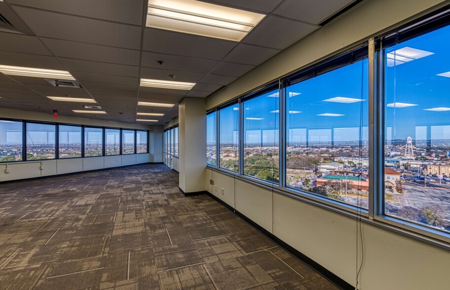 More Photos Of 6100 Bandera Rd, San Antonio Office For Lease