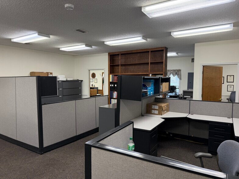 More Photos Of 531 Robertson Blvd, Walterboro Medical For Sale