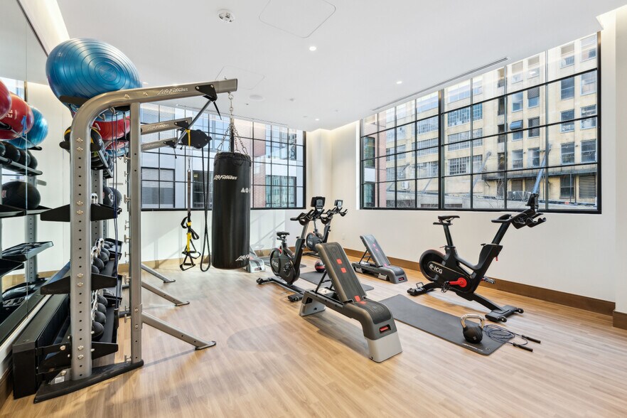 More Photos Of 435 N Broad St, Philadelphia Apartments For Lease