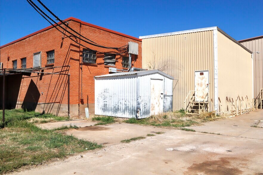 More Photos Of 908 N Beverly Dr, Wichita Falls Unknown For Lease