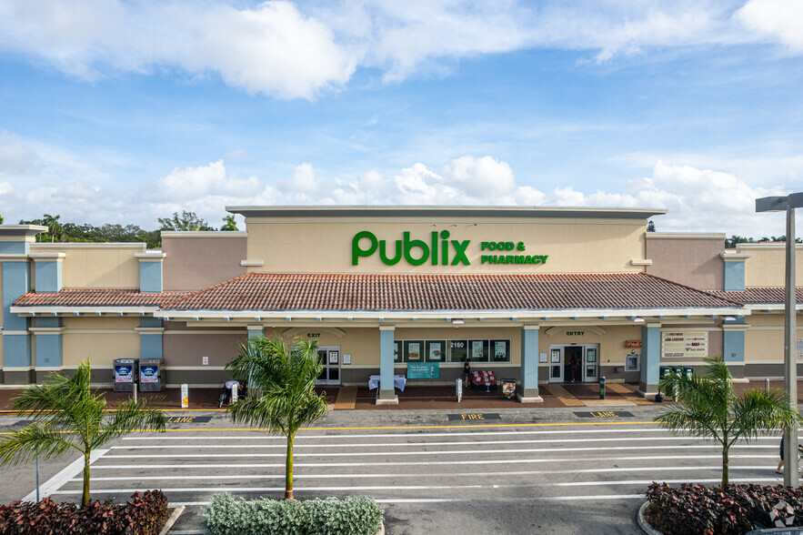 Primary Photo Of 2059-2160 McGregor Blvd, Fort Myers Unknown For Lease