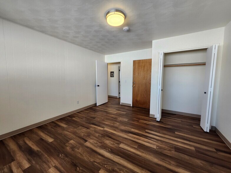 More Photos Of 3925 E 9th Ave, Anchorage Multifamily For Sale