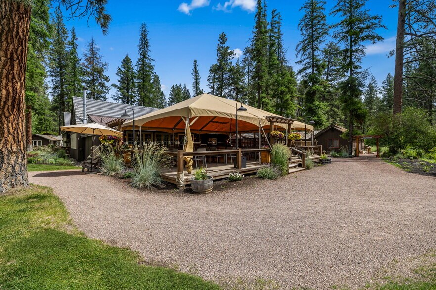 More Photos Of 13375 SW Forest Service Rd, Camp Sherman Hotel For Sale