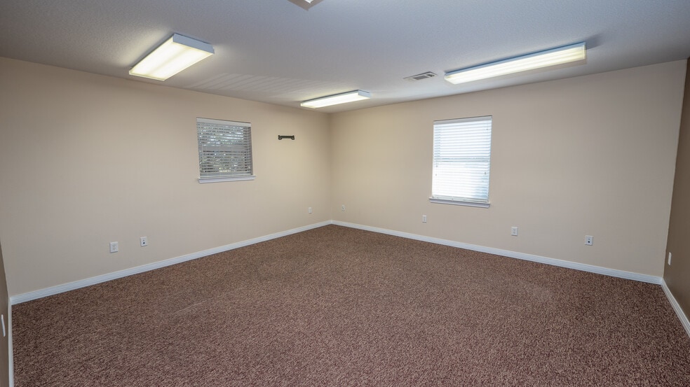 More Photos Of 6460 Justice Ave, Milton Office For Lease