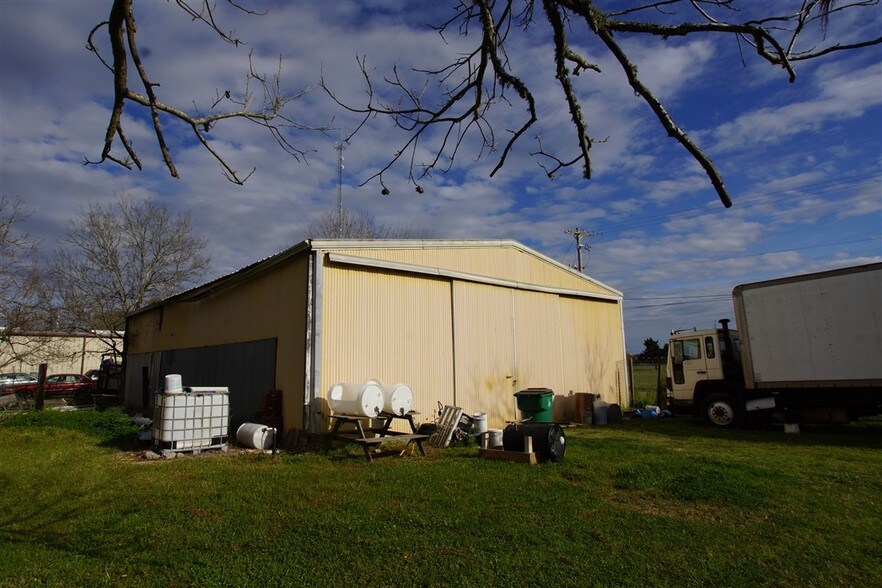 Primary Photo Of 2900 W Highway 6, Alvin Warehouse For Sale