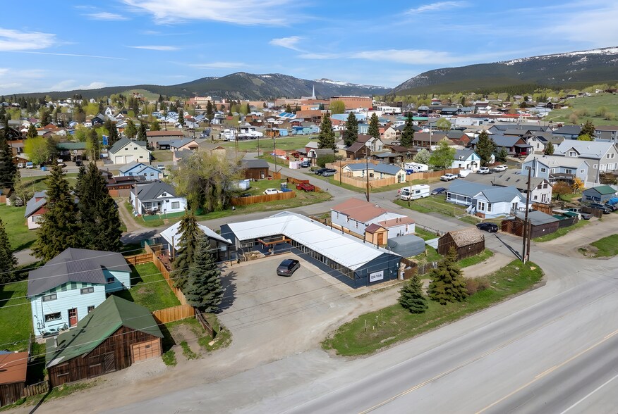 Primary Photo Of 207 Elm St, Leadville Hotel For Sale