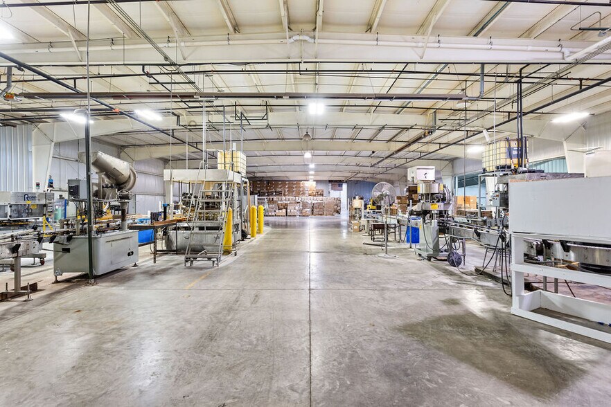 More Photos Of 2000 Ashley Rd, Morris Manufacturing For Lease
