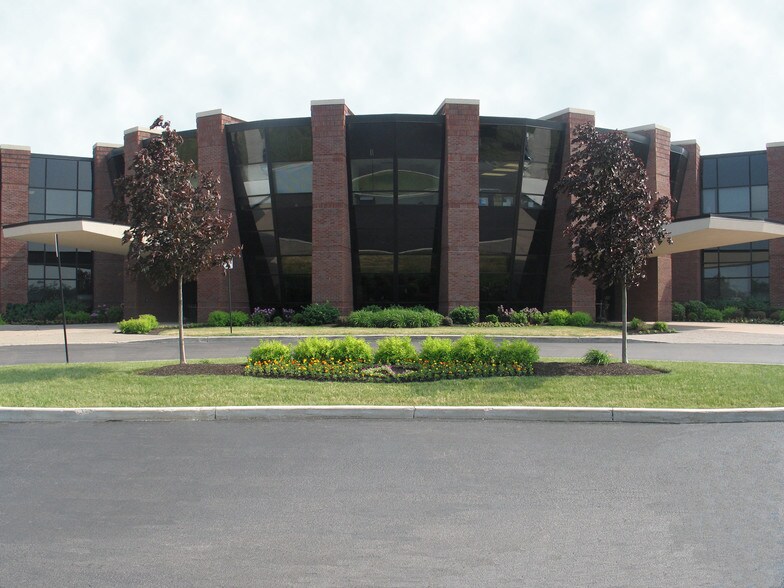 More Photos Of 100 College Pky, Williamsville Office For Lease
