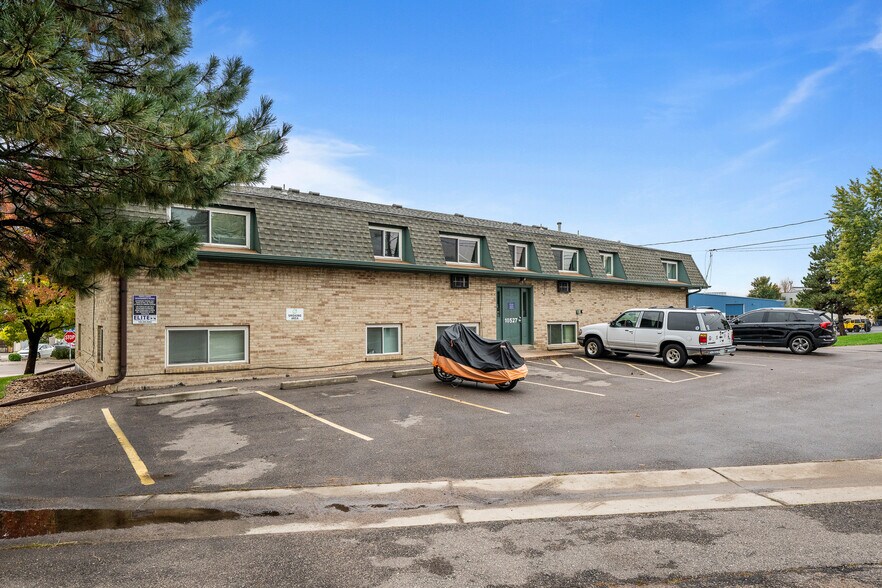 More Photos Of 10527 W 6th Pl, Lakewood Apartments For Sale