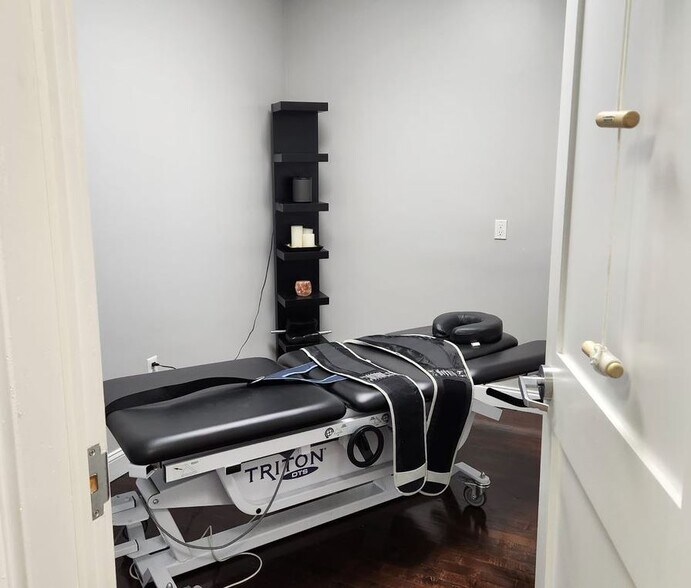 More Photos Of 18 Oliver St, Newark Office For Lease