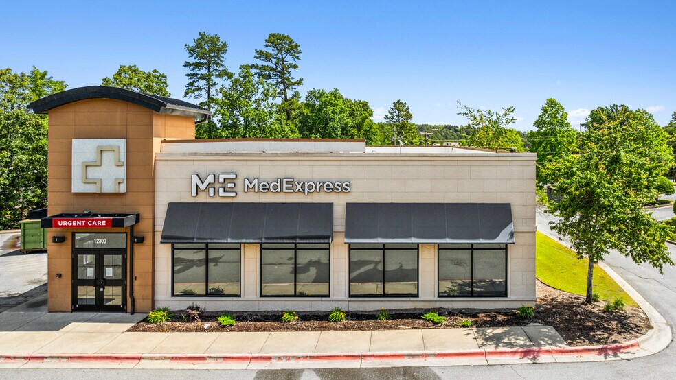 More Photos Of 12300 Chenal Pky, Little Rock Medical For Sale