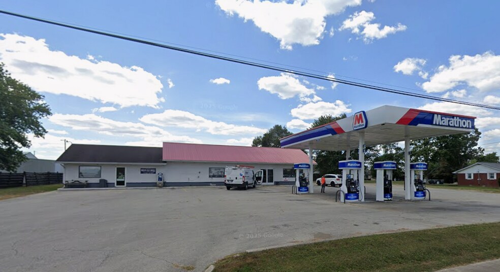 More Photos Of 3008e US-60, Harned General Retail For Sale