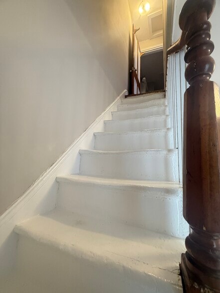 More Photos Of 272 Wellington St, Kingston Apartments For Sale