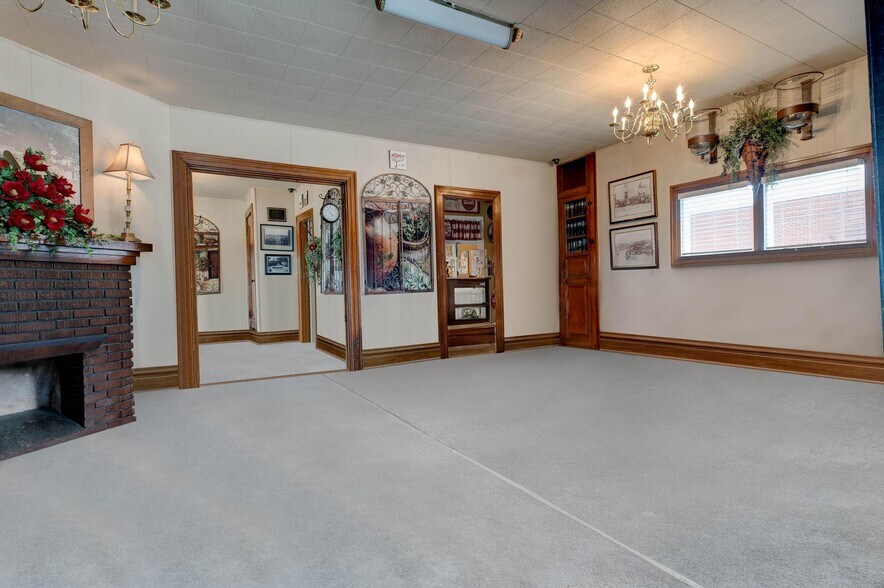 More Photos Of 134 E Main St, Morehead General Retail For Sale