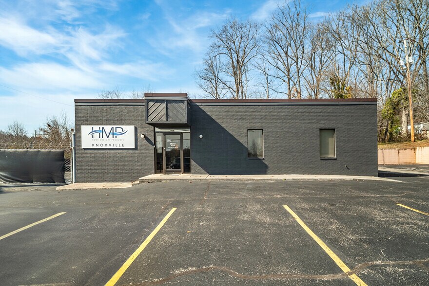 More Photos Of 1505 Hollywood Rd, Knoxville Loft Creative Space For Lease