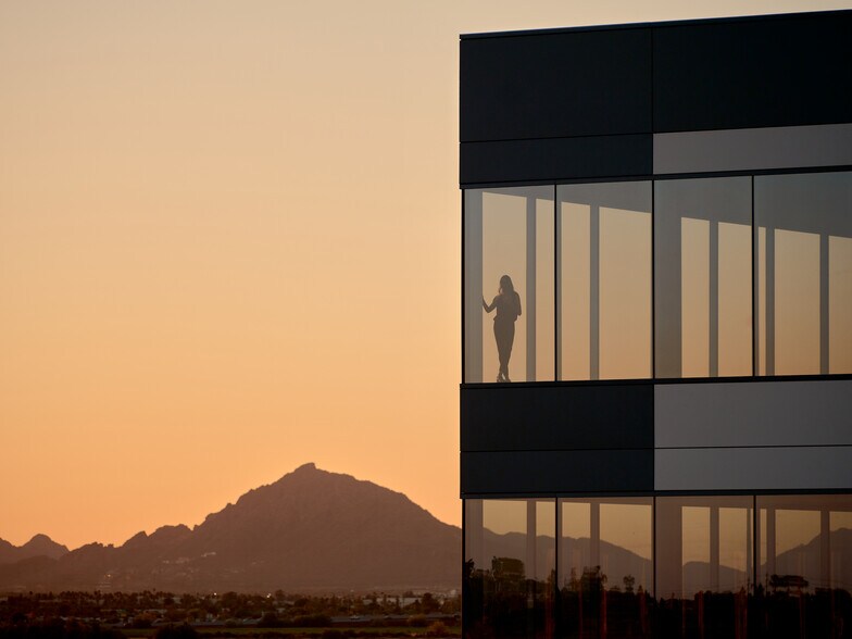 More Photos Of 2046 Riverview Auto Dr, Mesa Unknown For Lease