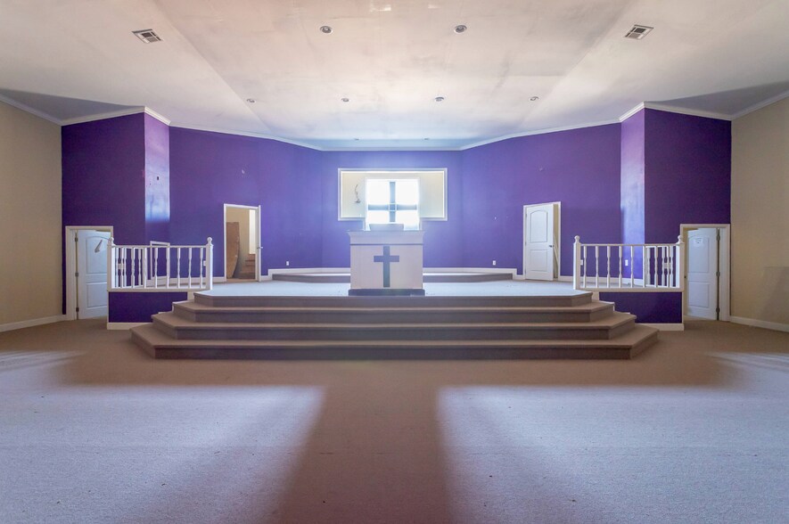 More Photos Of 0 Ehrich Ave, Bridgeport Religious Facility For Sale