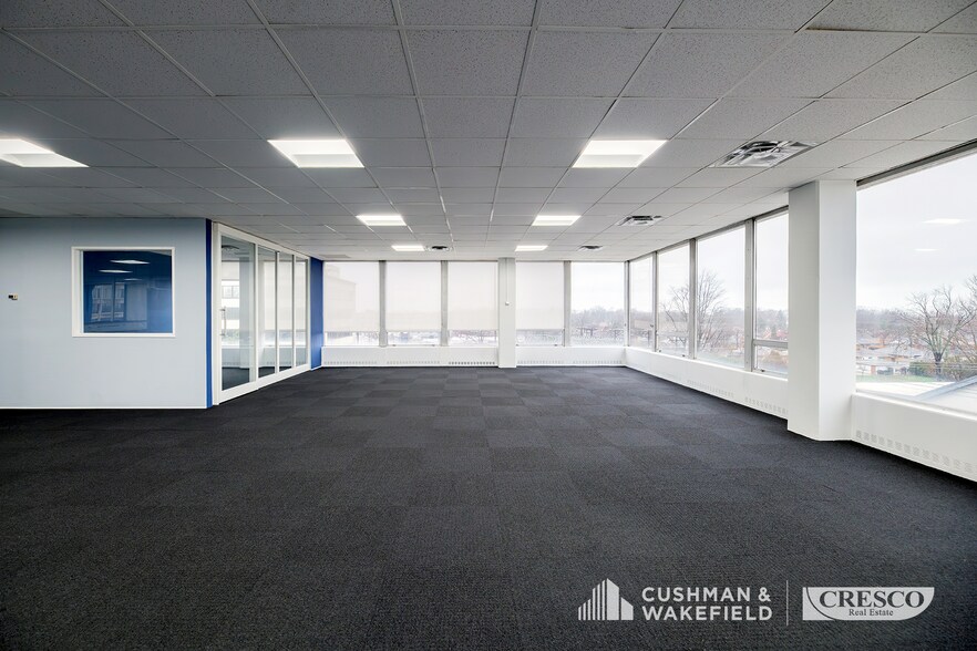 More Photos Of , Rocky River Office For Sale
