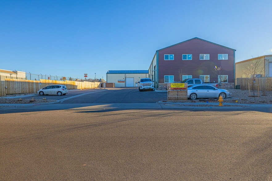 More Photos Of 282 Malibu St, Castle Rock Light Manufacturing For Lease