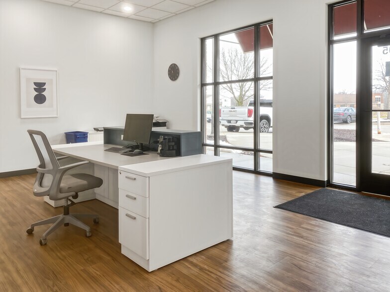 More Photos Of 5955 McKee Rd, Fitchburg Coworking Space