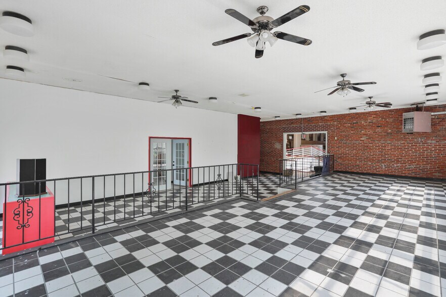 More Photos Of 144 Runnymeade rd, Bunker Hill Specialty For Sale