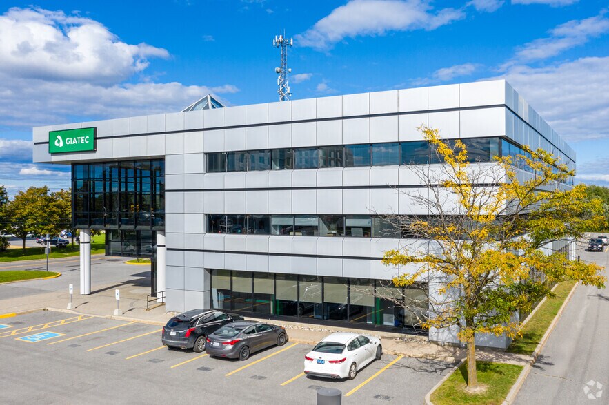 More Photos Of 245 Menten Pl, Ottawa Office For Lease