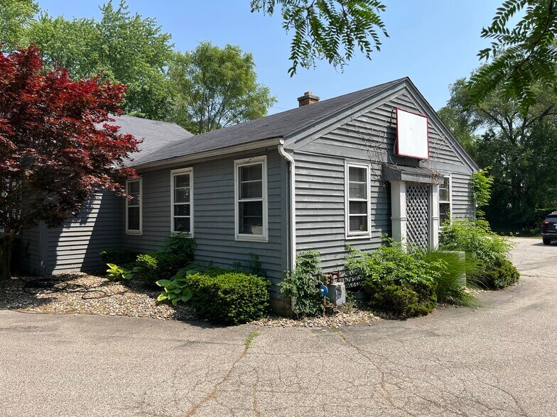 More Photos Of 17868 SR 23, South Bend Office For Sale