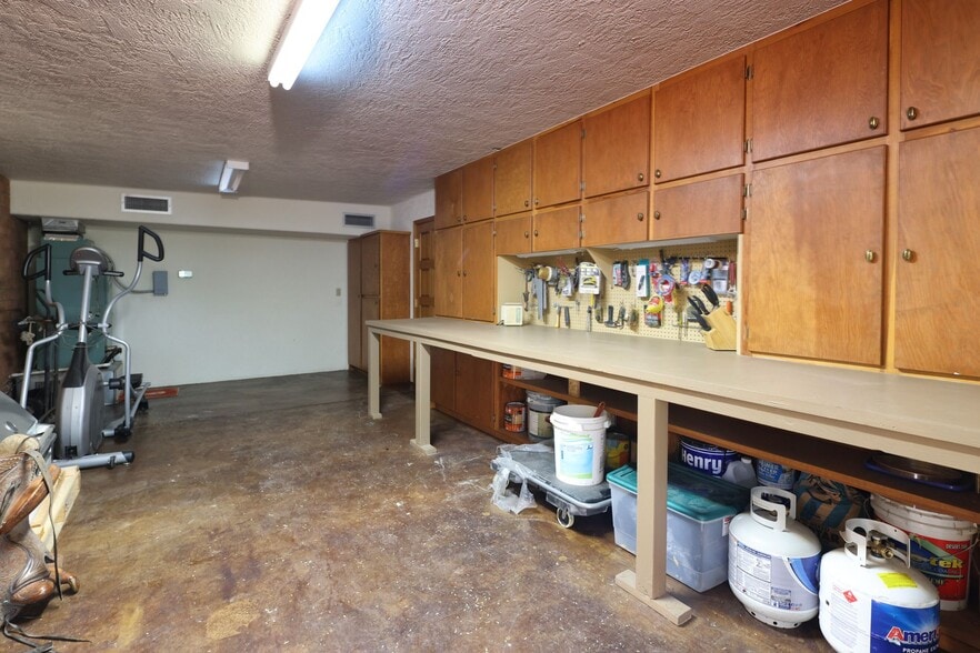 More Photos Of 13105 E Placita Las Avenas, Tucson Horse Stables For Sale