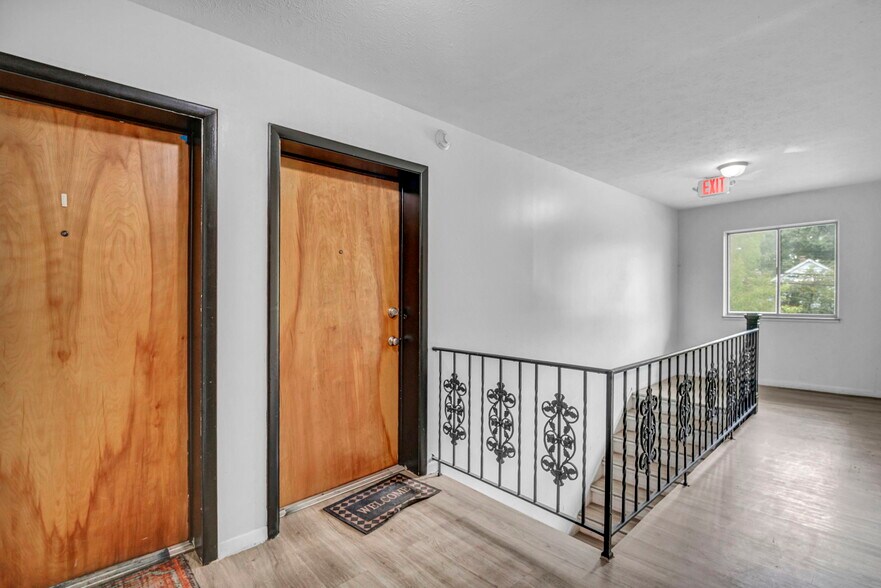 More Photos Of 818-850 S Green Rd, South Euclid Apartments For Sale