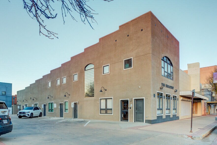 Primary Photo Of 1116 Broadway St, Lubbock Loft Creative Space For Lease