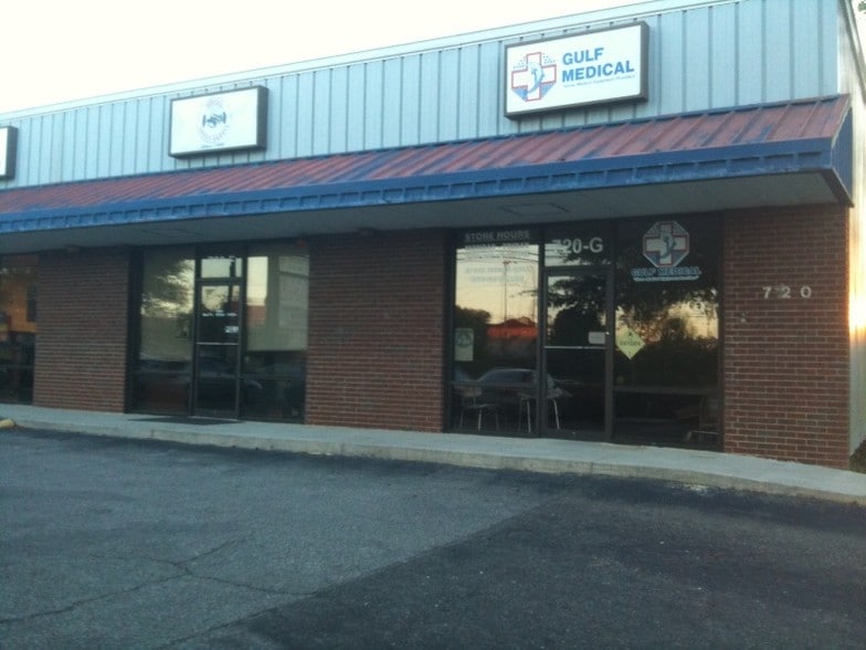 More Photos Of 2931 Cresent Park Dr, Tallahassee Warehouse For Lease