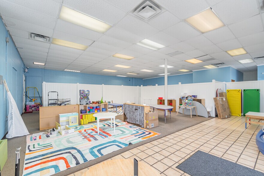 More Photos Of 6465-6473 Taylor Mill Rd, Independence General Retail For Sale