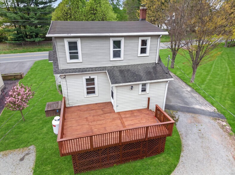 More Photos Of 48 - 50 Horseshoe Lake, Kauneonga Lake Apartments For Sale