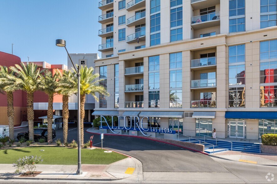 Primary Photo Of 200 W Sahara Ave, Las Vegas Apartments For Lease