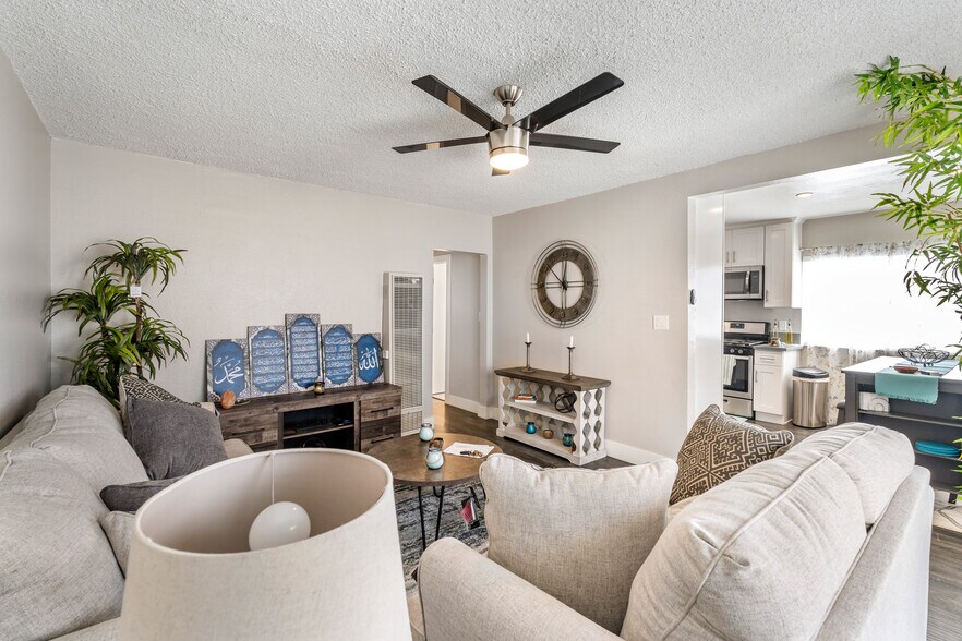 More Photos Of 14715-14719 Chadron Ave, Gardena Apartments For Sale