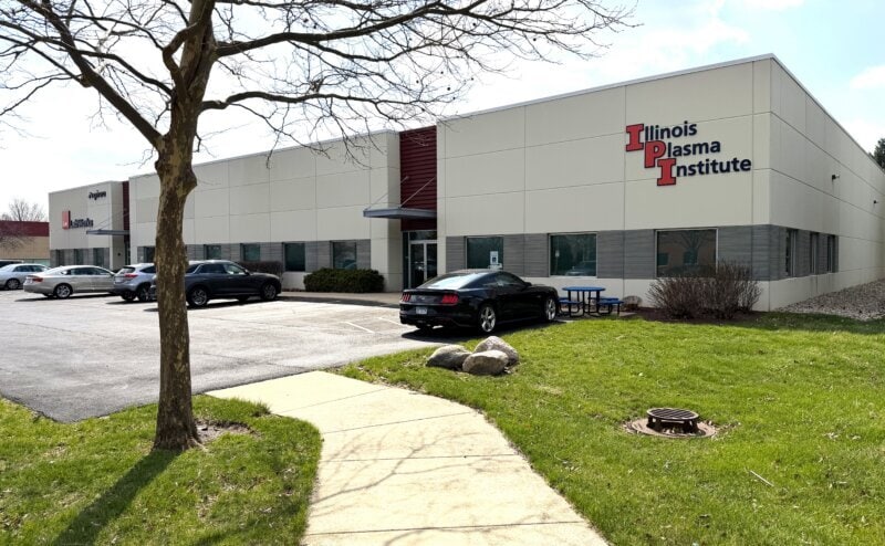 Primary Photo Of 2109 S Oak St, Champaign Research And Development For Lease