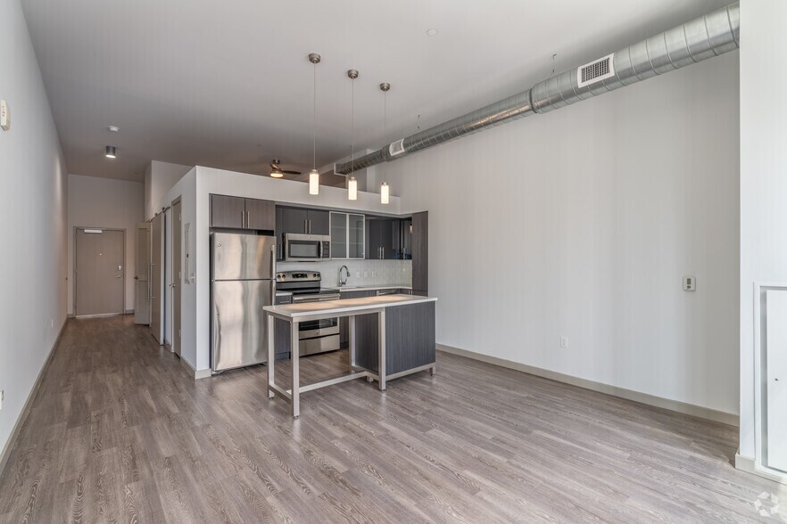 More Photos Of 1112-1128 Chestnut St, Philadelphia Apartments For Lease