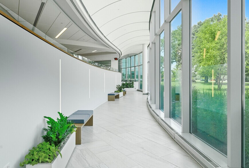 More Photos Of 1950 Innovation Way, Libertyville Unknown For Lease