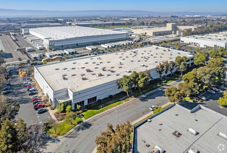 More Photos Of 40737 Encyclopedia Cir, Fremont Manufacturing For Lease