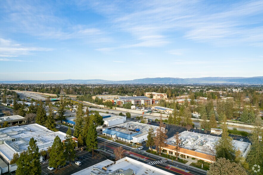 More Photos Of 10260 Bubb Rd, Cupertino Flex For Sale