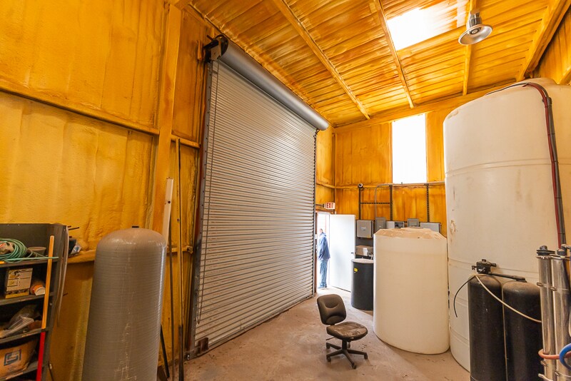 More Photos Of 358 S Access, Tye Carwash For Sale