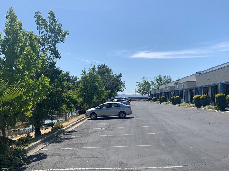 More Photos Of 46560 Fremont Blvd, Fremont Research And Development For Lease