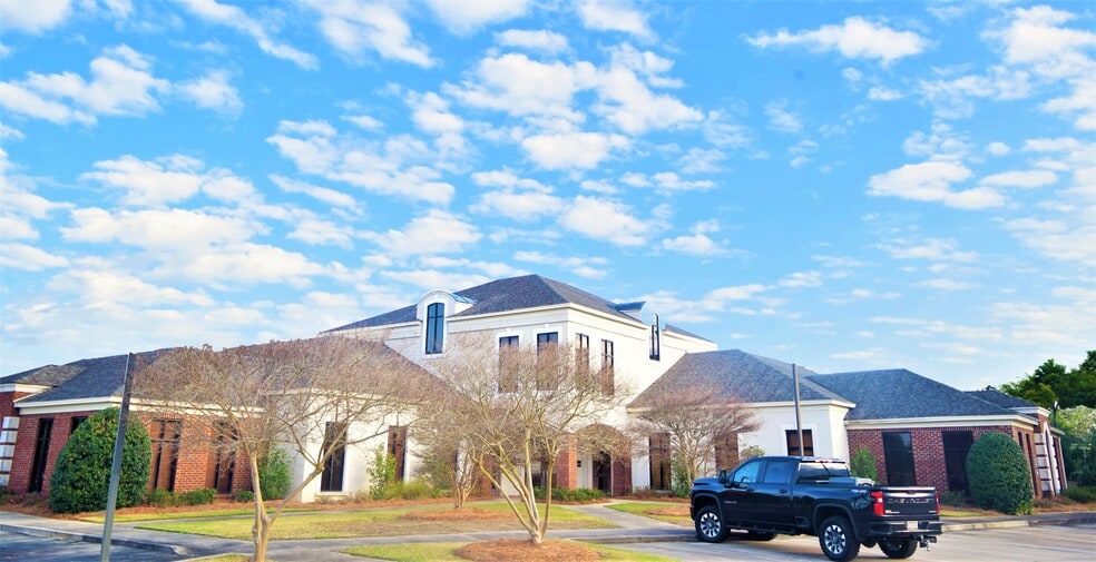 More Photos Of 6983-6989 Halcyon Park Dr, Montgomery Loft Creative Space For Lease
